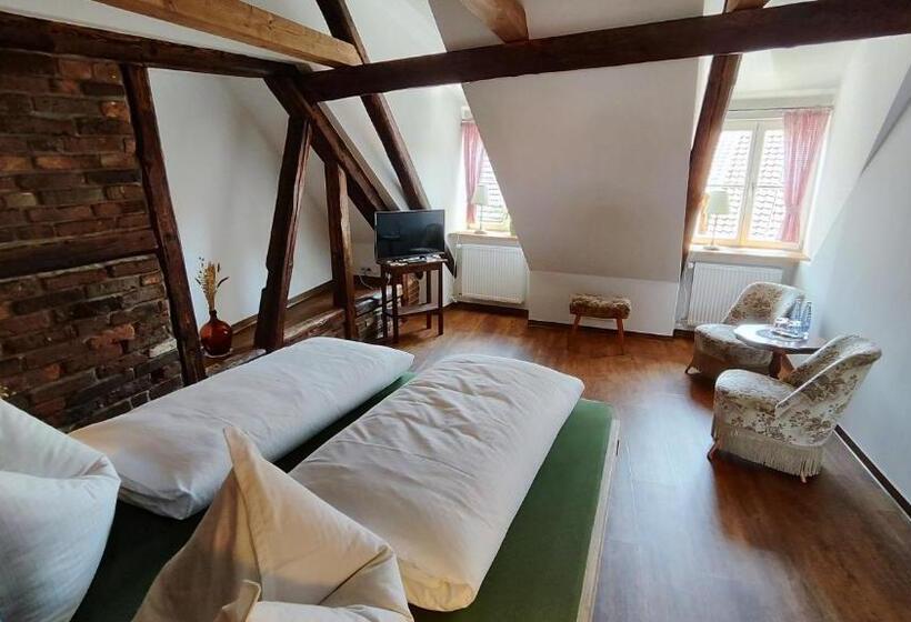 Traditions   Hotel Zur Tanne