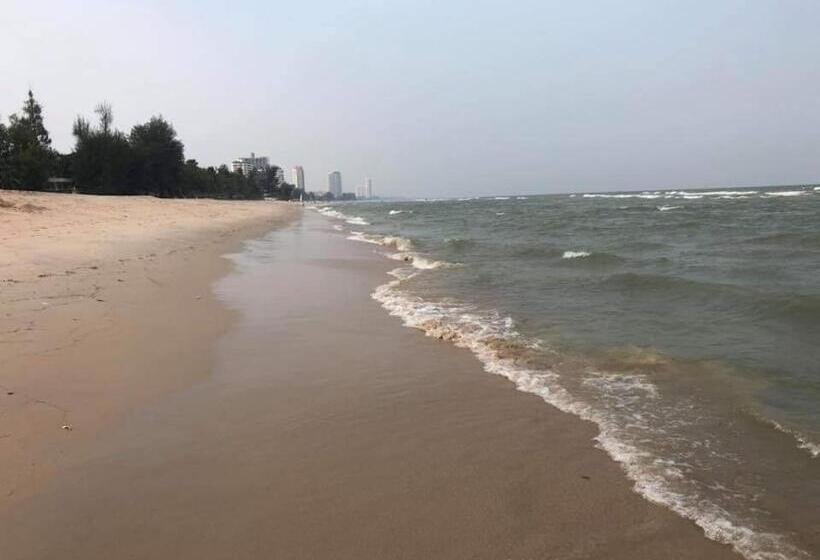 เรนคอนโด ใกล้ ทะเลชะอำ หัวหิน By Napatsogood