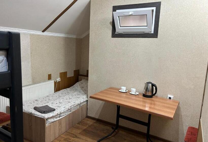 Hostel готель максим