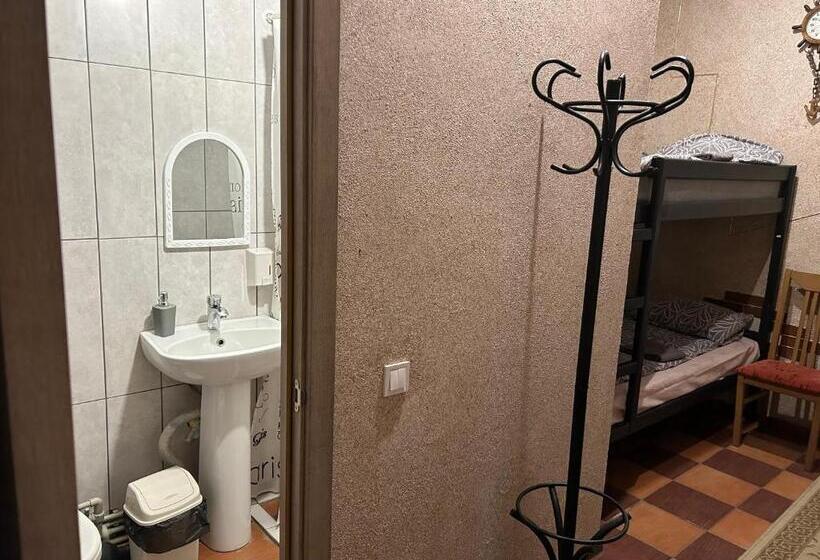 Hostel готель максим