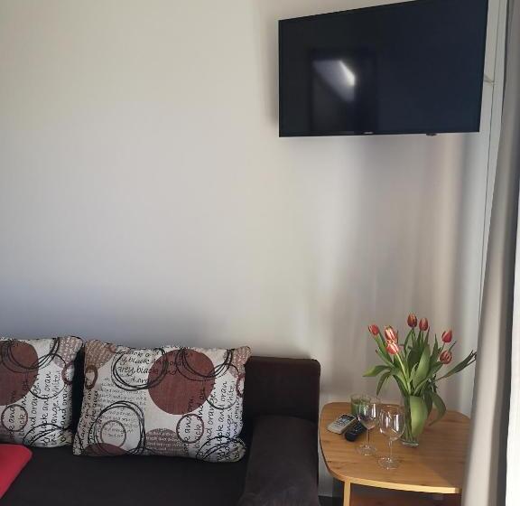 ベッドアンドブレックファースト Balaton Panzió Füred