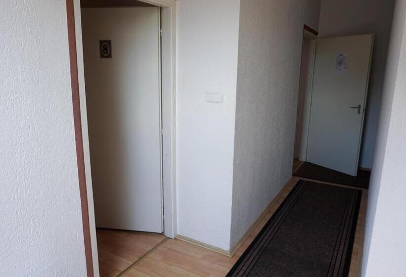 민박 Berg Szállás