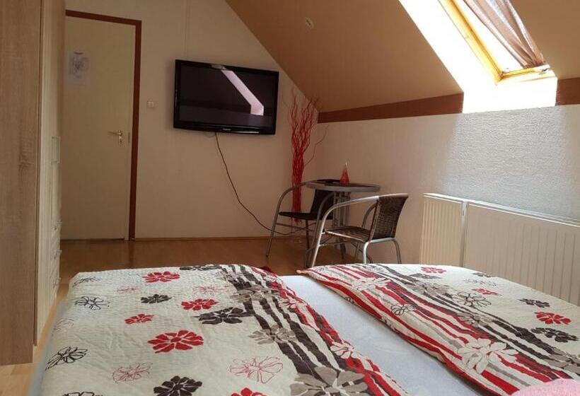 צימר Berg Szállás