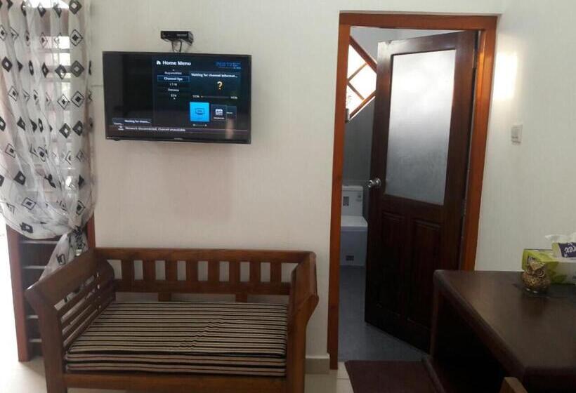 مبيت وإفطار Dedunu Home Bentota