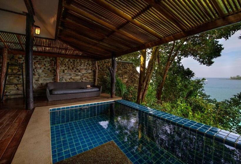 Captain Hook Resort @koh Kood