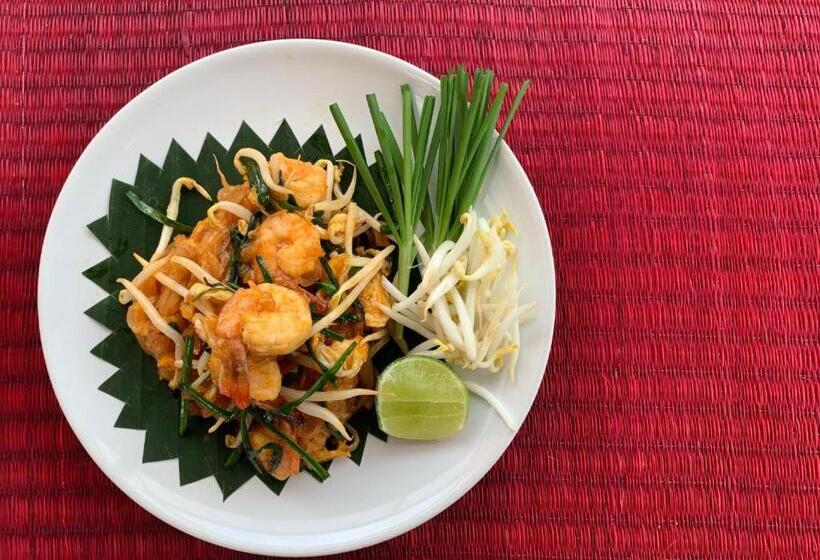 Chanchaolao Beach Resort