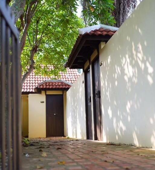 Chanchaolao Beach Resort