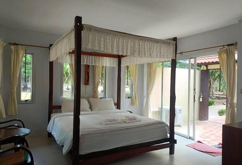 Chanchaolao Beach Resort