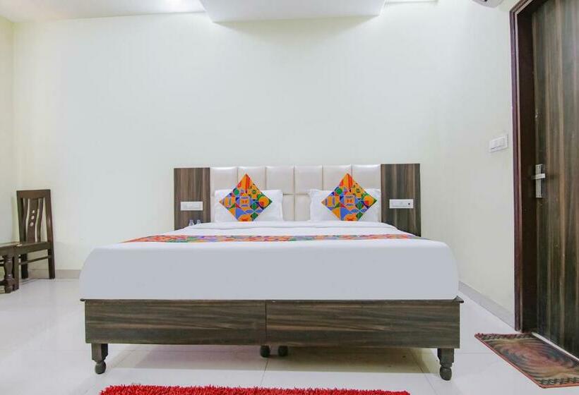 Fabhotel Galaxy View