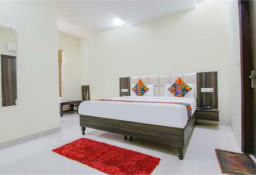 Fabhotel Galaxy View