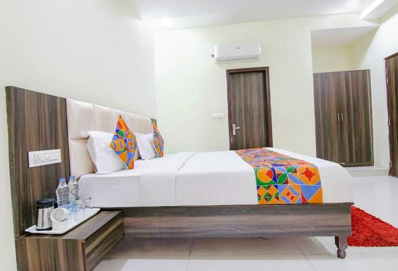 Fabhotel Galaxy View