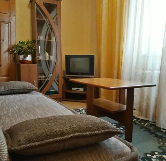 Hotel сонячна