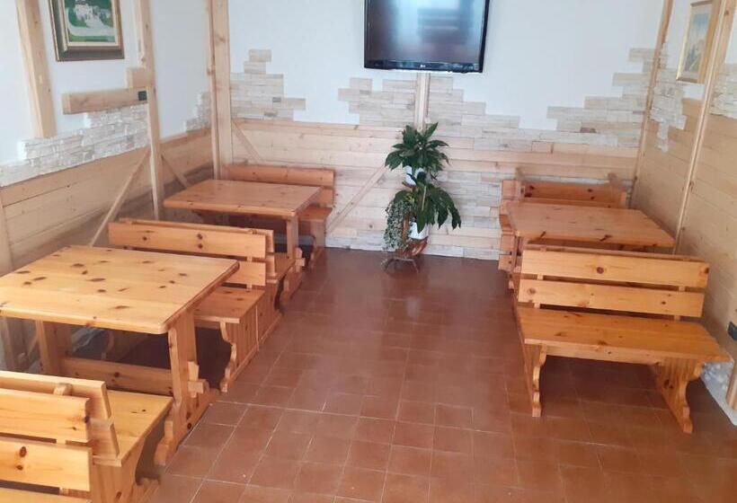 בית מלון כפרי Aurora