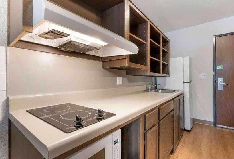 ホテル Extended Stay America Suites  Portland  East