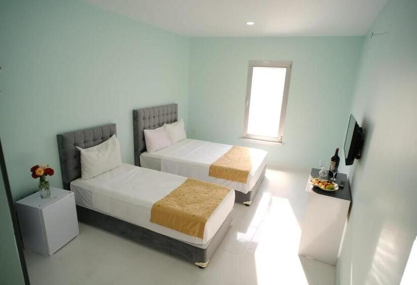 Forest Blue Beach Otel