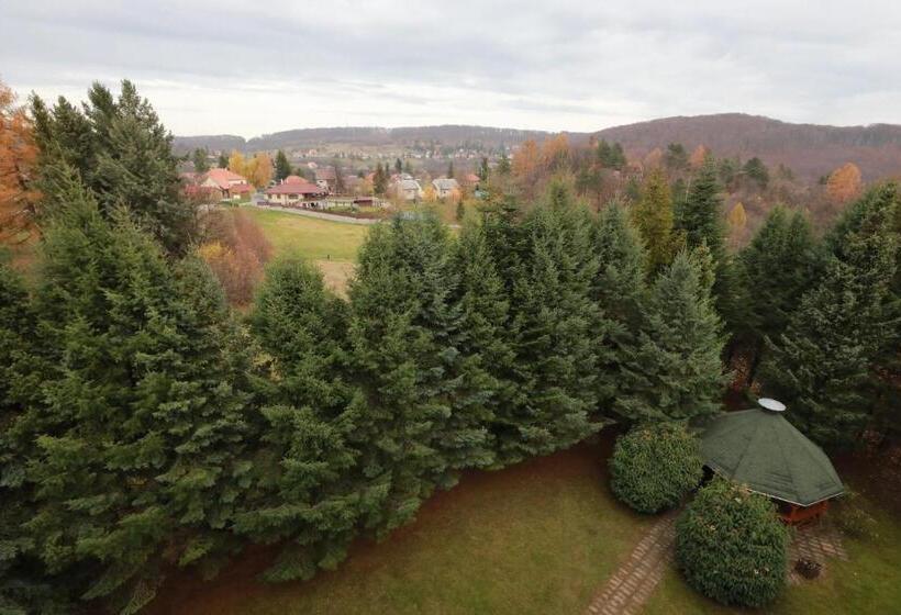 فندق Geopark Vendégház