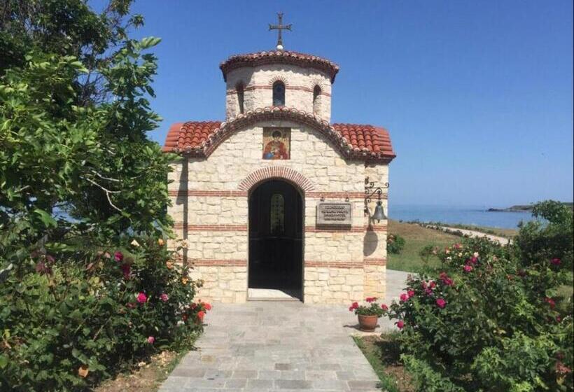 فندق хотел Paradise