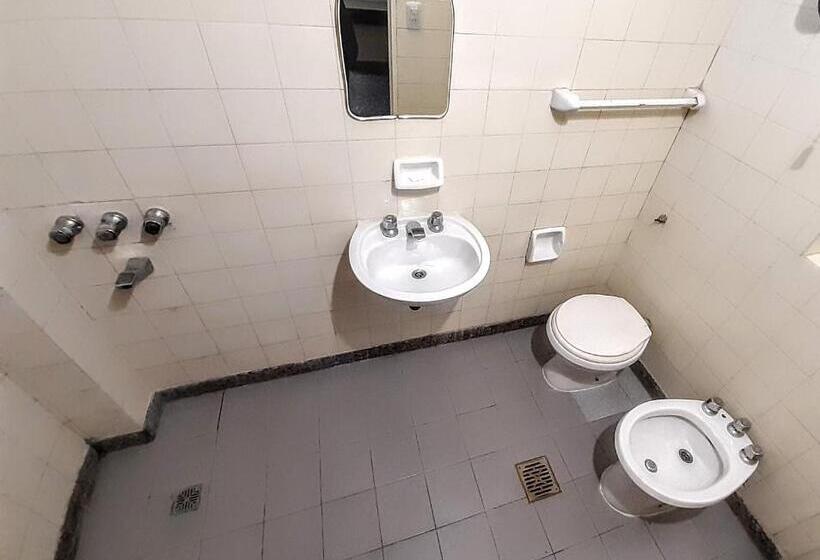 Отель Patricias 381