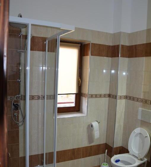 酒店 Pensiunea Zana Muntilor