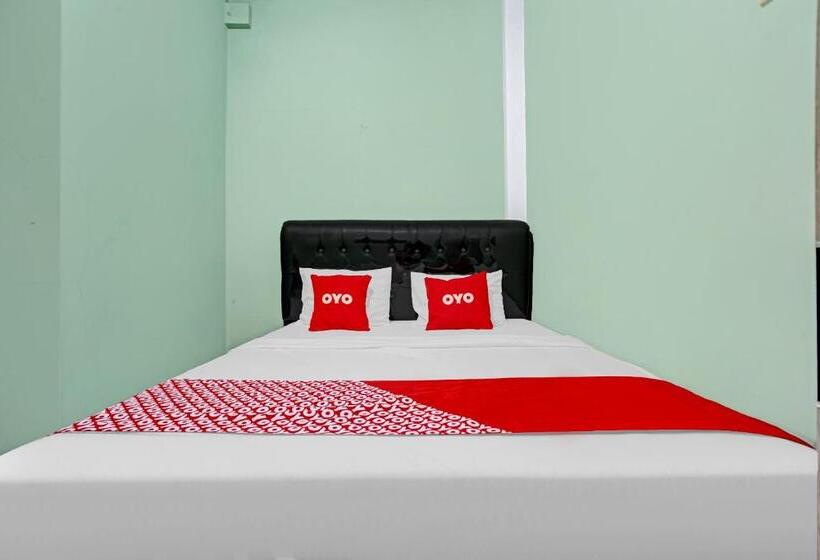 Отель Siliwangi Guest House Syariah Redpartner