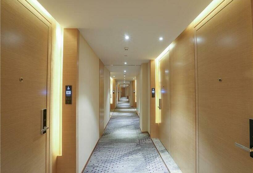 Lavande Hotel Urumqi Beijing South Road Railway Bureau Subway Station