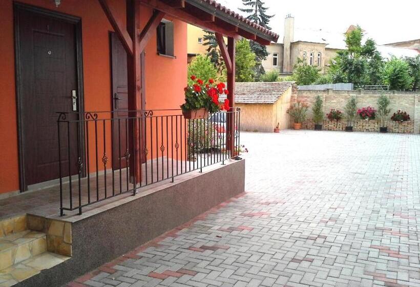 פנסיון Adria Penzión