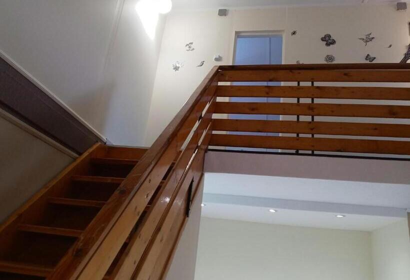 بنسيون All Inn Köre