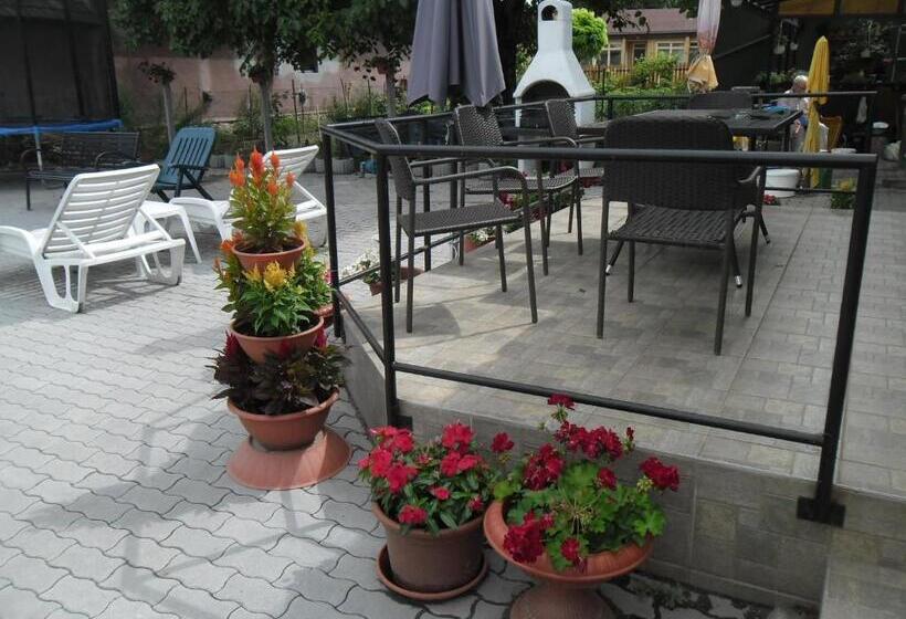 펜션 Attila Vendégház Tápiószentmárton