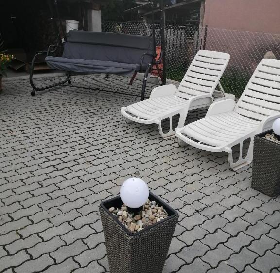 펜션 Attila Vendégház Tápiószentmárton