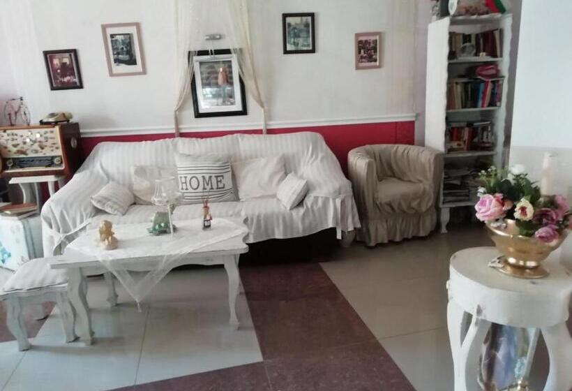 פנסיון Guest House Orchidea