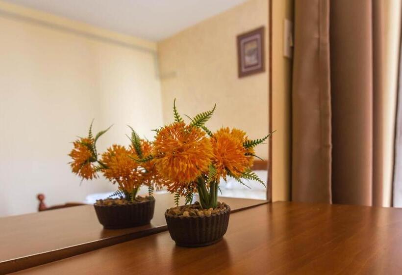 پانسیون Mali Miločer Bay Accommodation