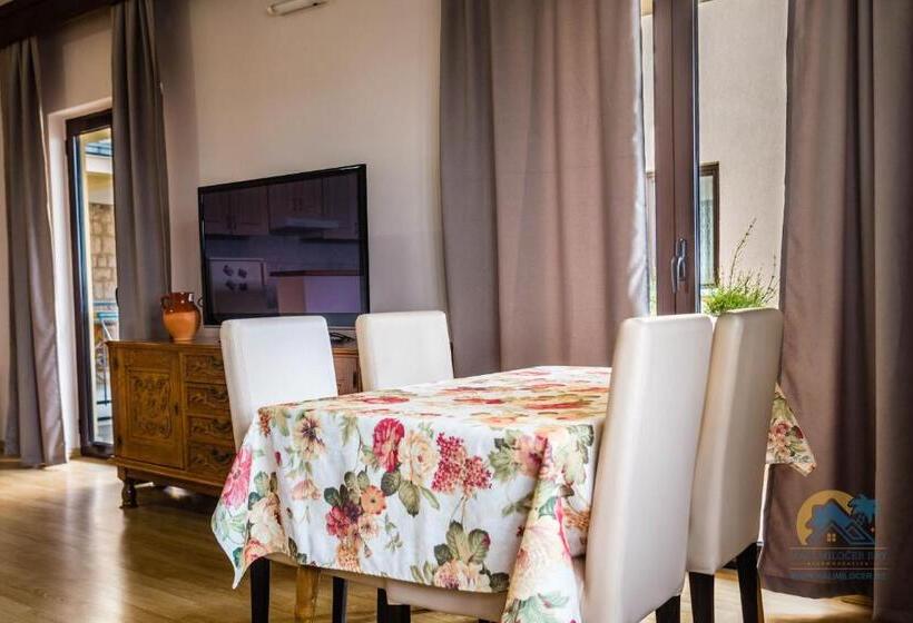 پانسیون Mali Miločer Bay Accommodation