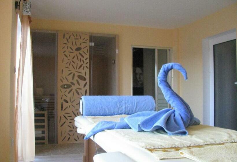 Пансион Mira Guest House