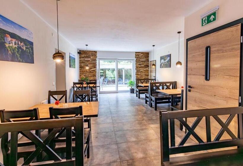 پانسیون Penzion Kormorán