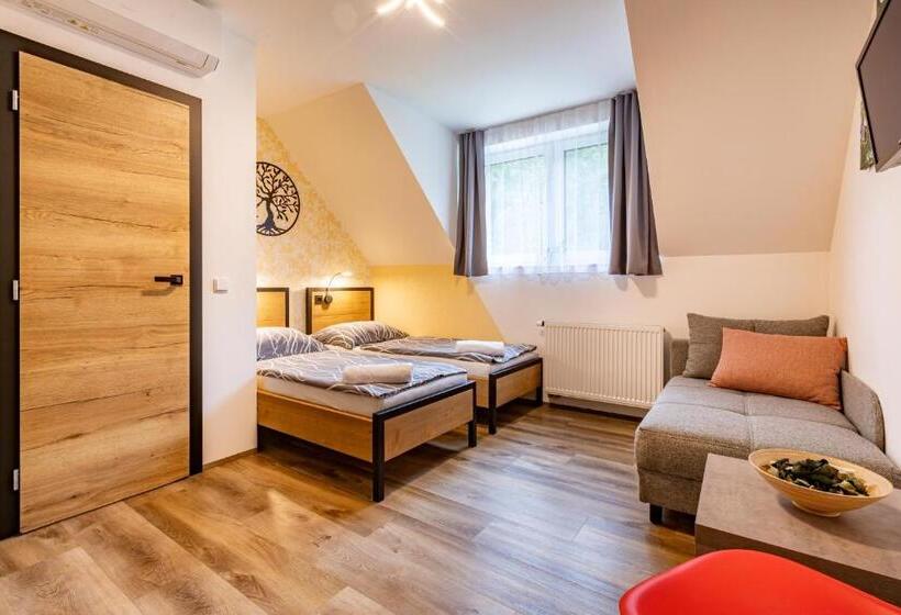 پانسیون Penzion Kormorán