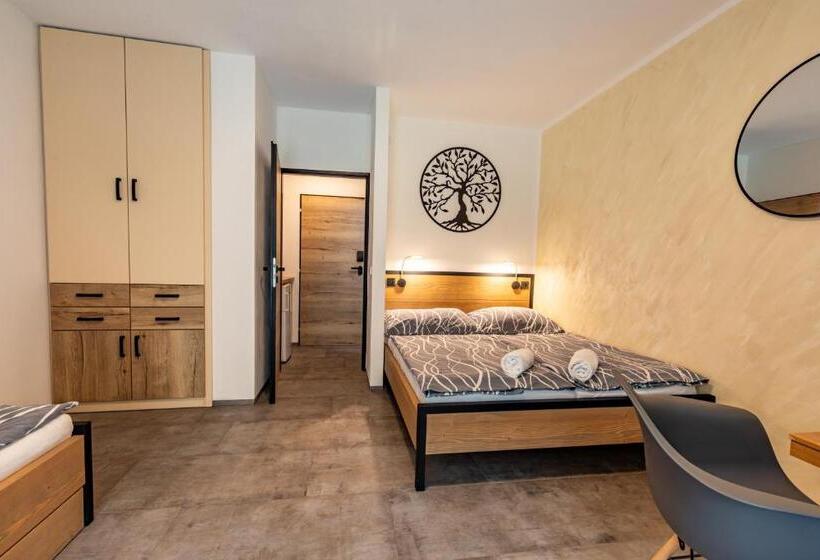 پانسیون Penzion Kormorán