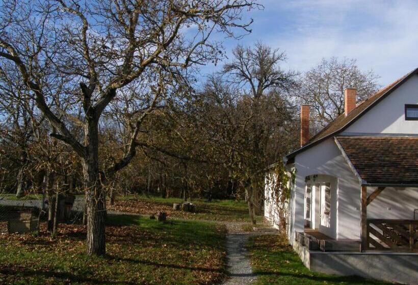 ペンション őrségi Tornácos Vendégfogadó