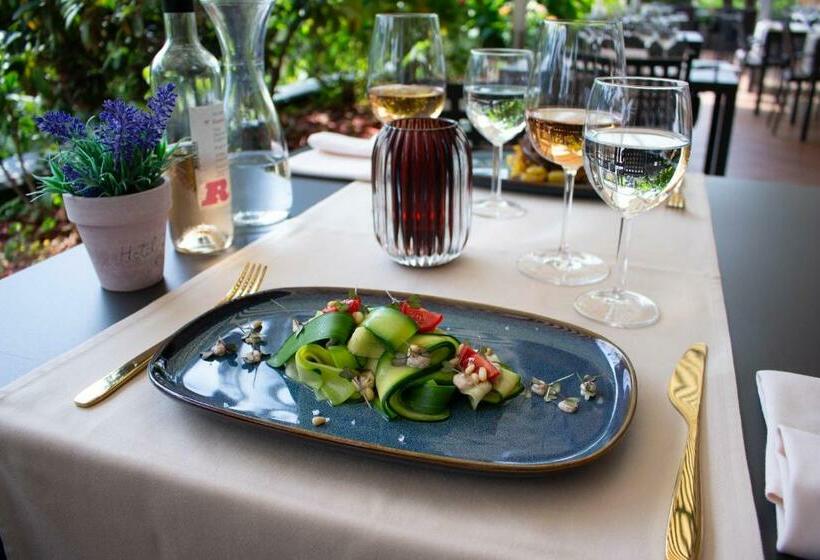 پانسیون Suite Stays By Hotel La Perla