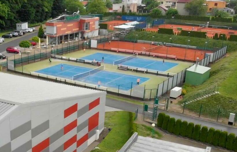 Panzió Tennishill Havířov