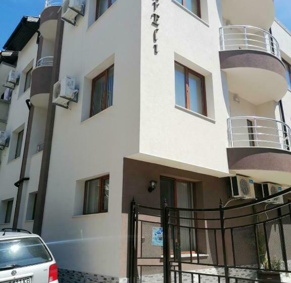 Пансион Villa Mareli