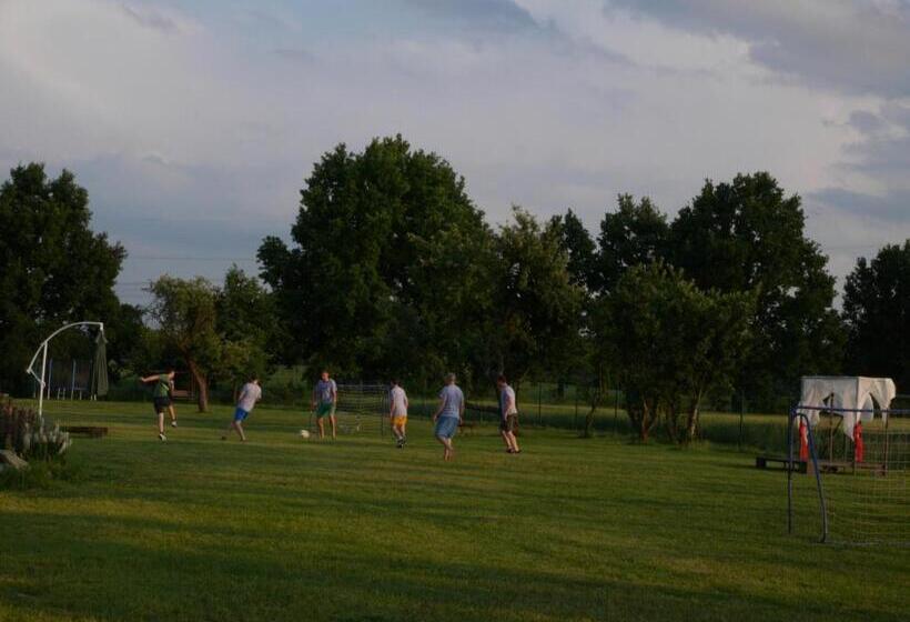 פנסיון Wellness Hotel Boží Oko