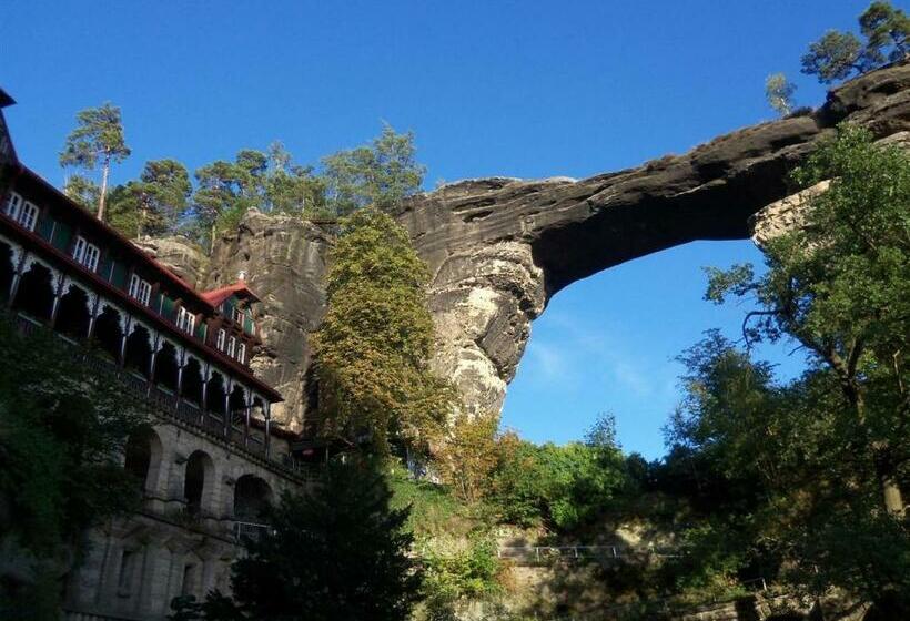 Pension Restaurace Lugano
