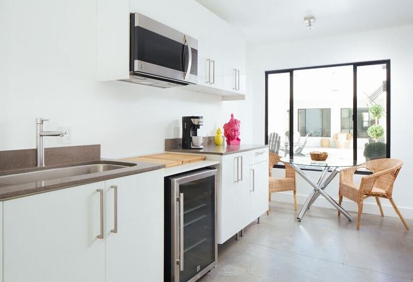 El Cid By Avantstay 16 Occ Full Hotel Buyout In Palm Springs W Pool