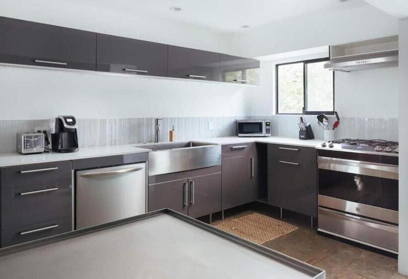 El Cid By Avantstay 16 Occ Full Hotel Buyout In Palm Springs W Pool