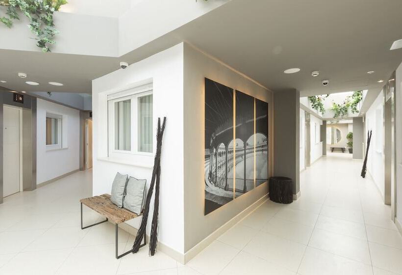 酒店 Apartamentos Martalia Arenal