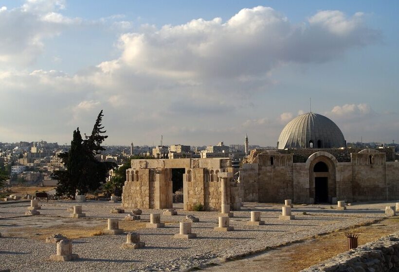 هتل Citadel Apartments غير سياحي