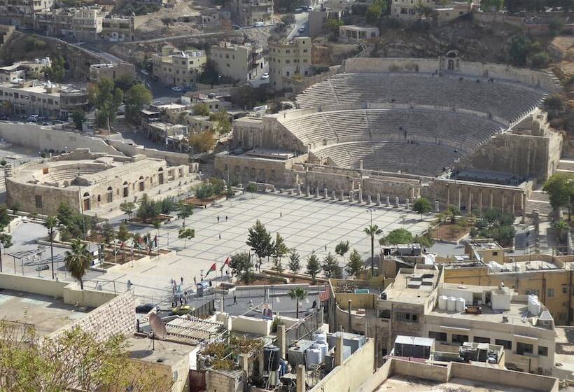 هتل Citadel Apartments غير سياحي