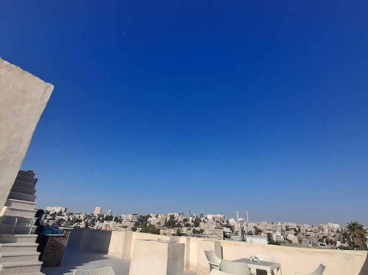 هتل Citadel Apartments غير سياحي