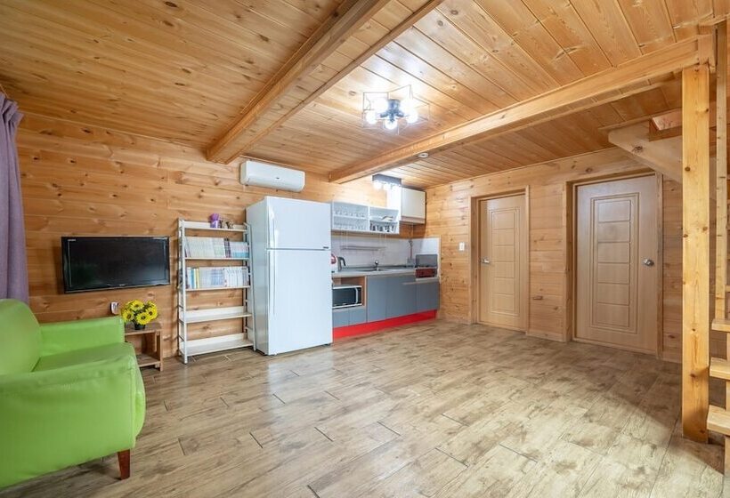 Hotel Gapyeong Tori Spa Pension