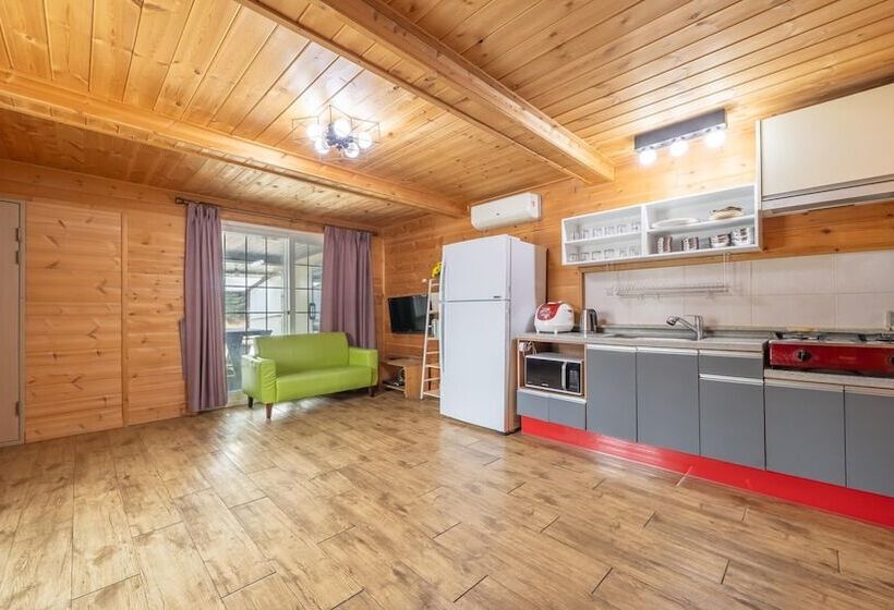 Hotel Gapyeong Tori Spa Pension